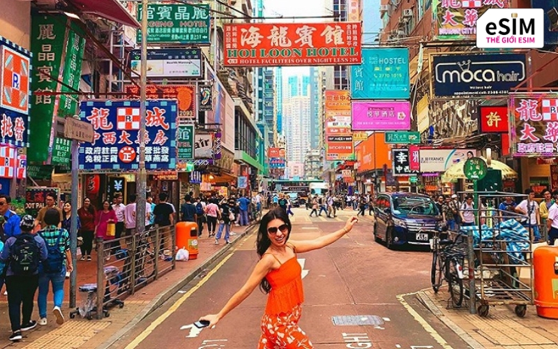 Ghé Chợ Cá Vàng lung linh, dạo bước Chợ Quý Cô và săn ảnh đời thường rực rỡ